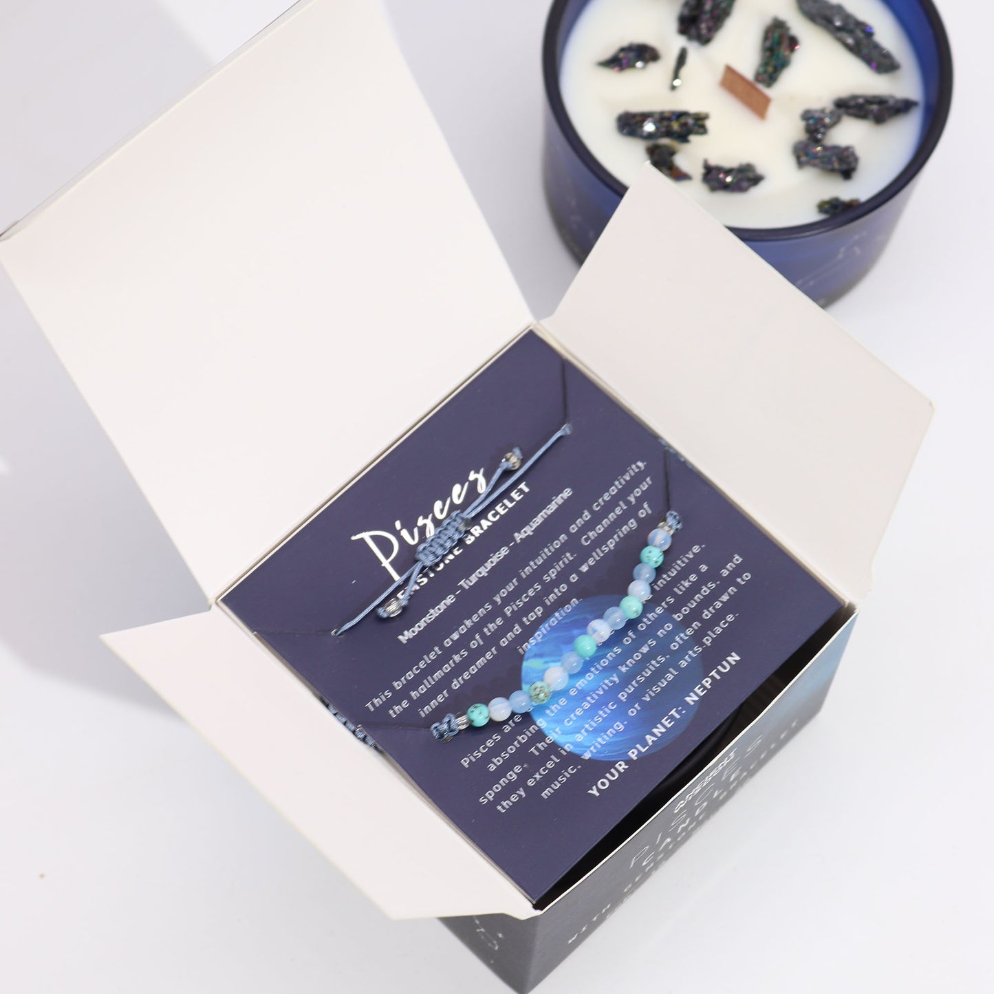 ZODIAC CANDLE PISCES with gemstone bracelet